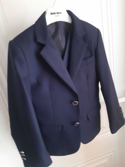 Пиджак на школьника 1 класс