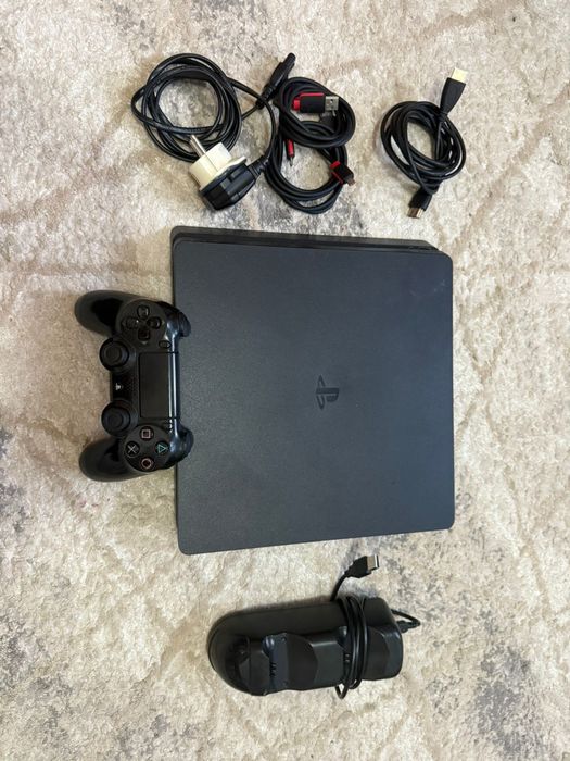 Sony PlayStation 4 slim