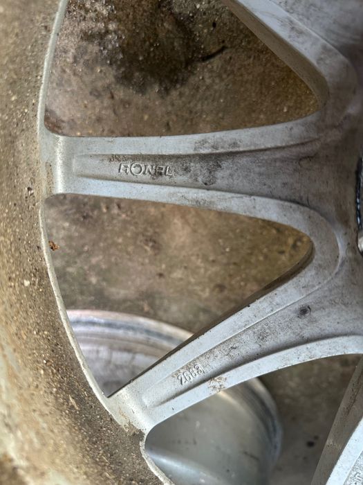 Джанти Mercedes 17 5х112 и дълги болтове за джанти.