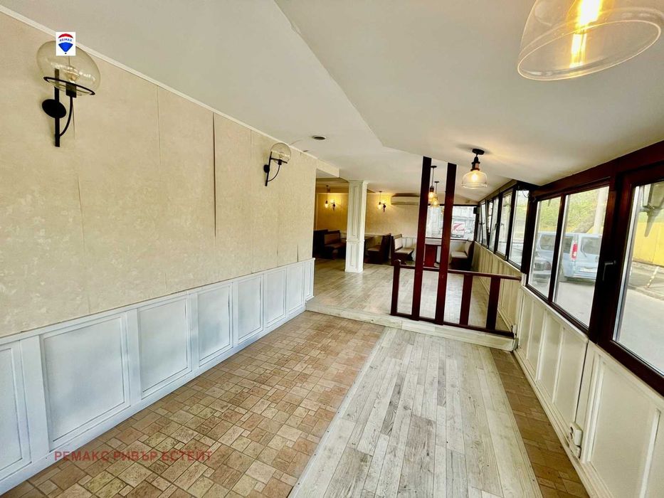 Продава се Заведение в Русе, Ялта - 120 кв.м за 988 €/кв.м - Снимка #5