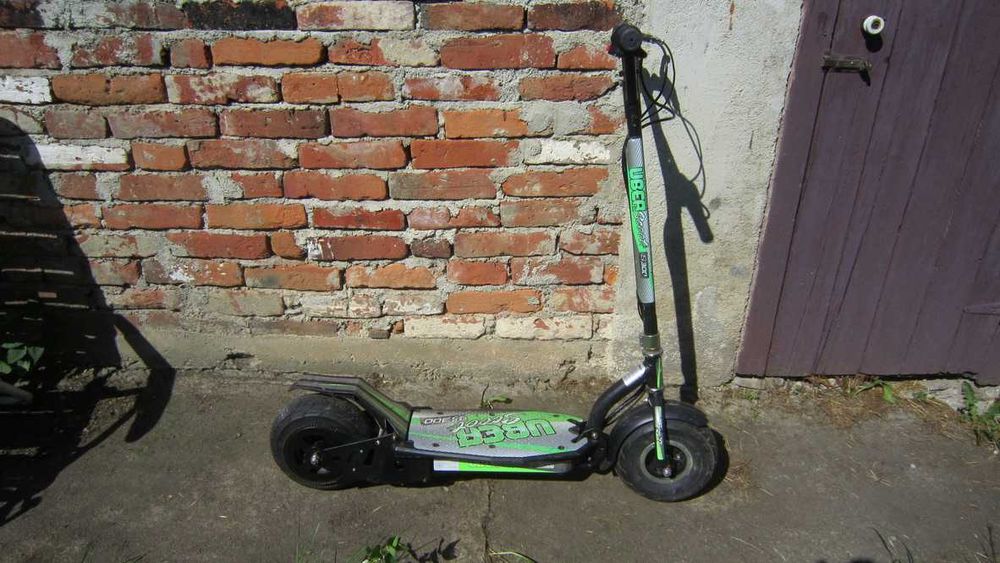 Trotineta Electric  UBER SCOOTER S300