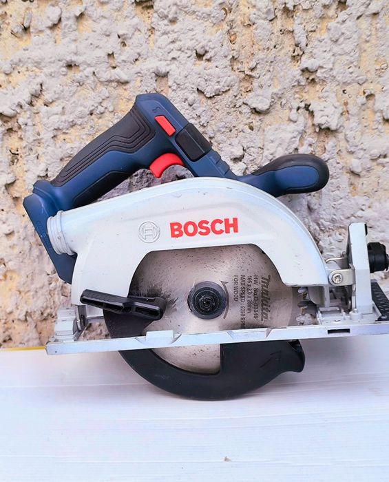 Акумулаторен ръчен циркуляр Bosch PRO GKS 18V-57-2 L: Solo