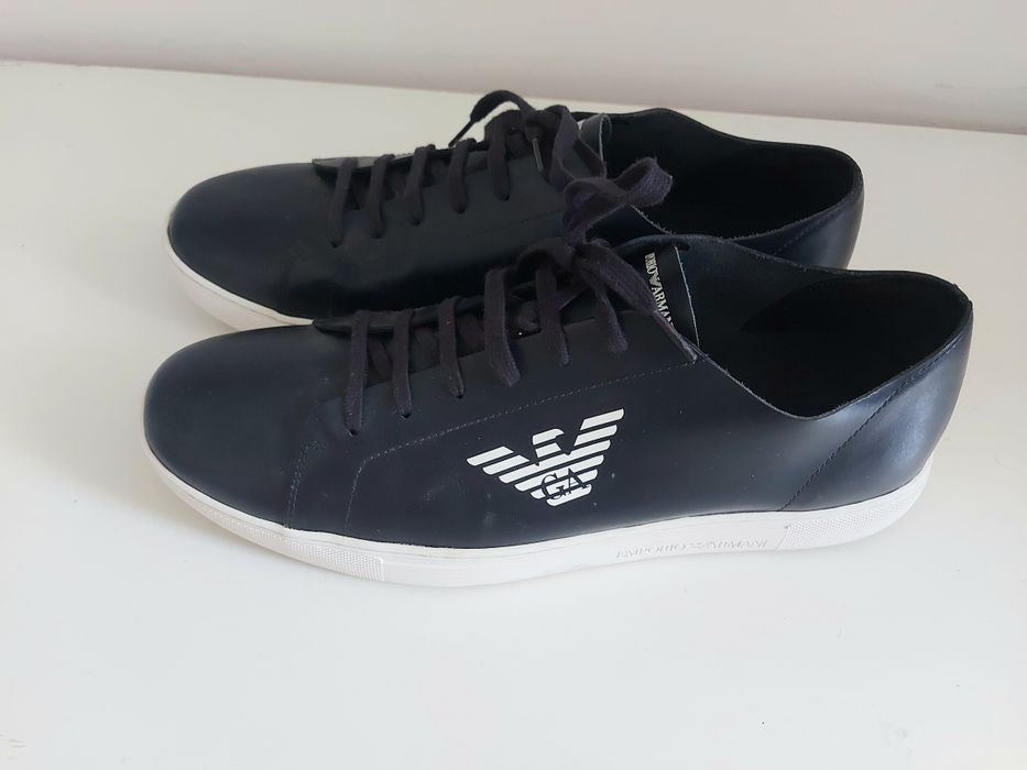 Emporio Armani ,46 номер стелка 30см, кожени , летни.