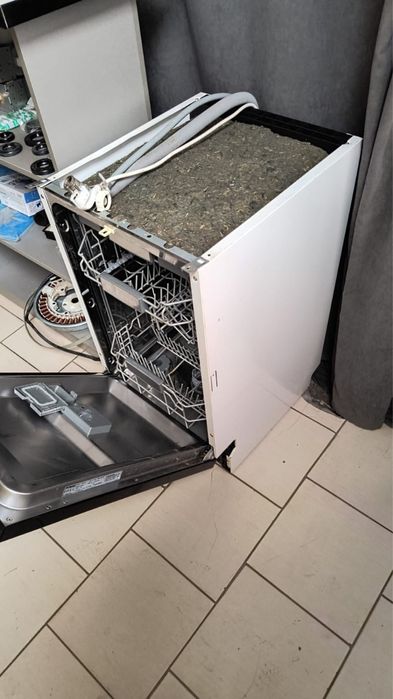 Продам Посудомоечную машину