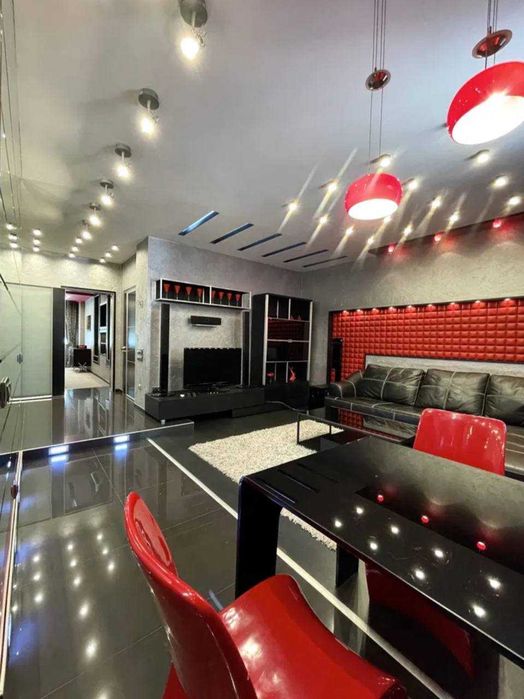 Бобура 56м2 2/2/4 Высокопотолок ЕВРО ремонт