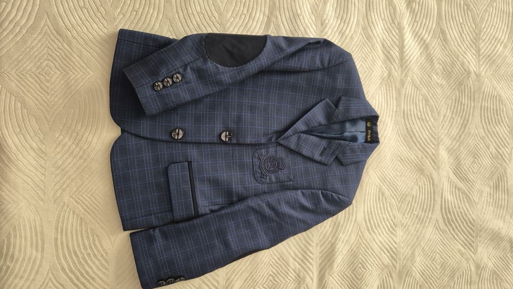 Пиджак на мальчика