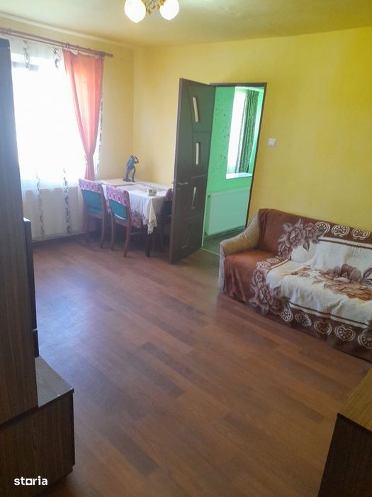 Apartament  2 camere de vânzare zona Spitalului Județean