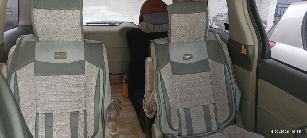 Продам Тойоту Эстима 2010г