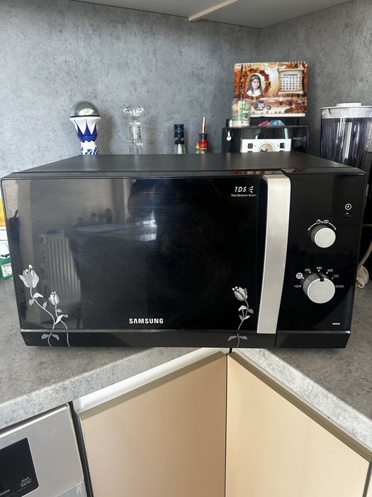 Vand  cuptor microunde samsung
