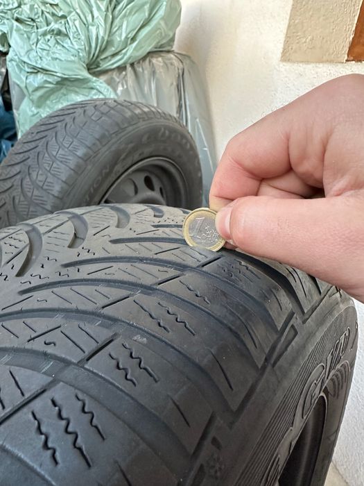 4бр. железни джанти 5x120 със зимни гуми Goodyear Ultragrip 195/65/R15