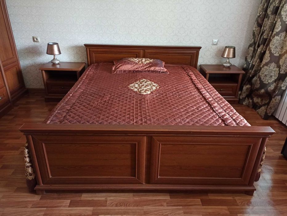 Спальный гарнитур