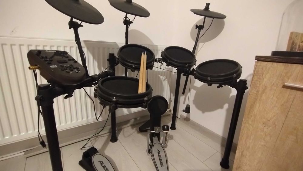 Set tobe electronice ALESIS NITRO mesh kits