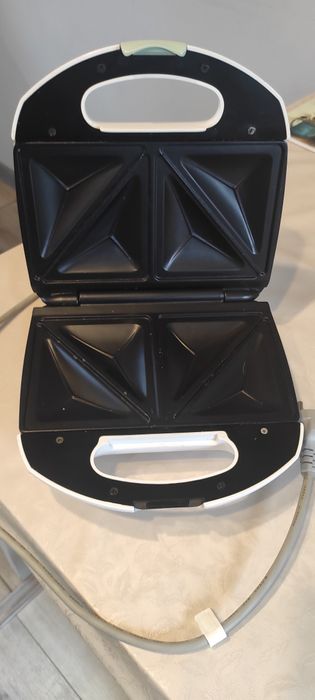 Бутербродница PHILIPS