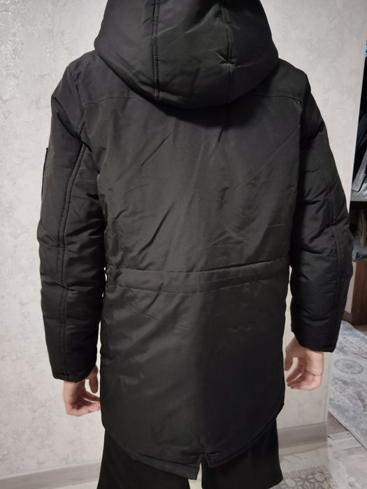 Продам зимнюю куртку