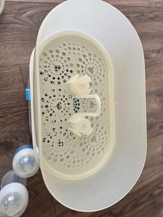 Avent -Стерилизатор за бебешки аксесоари и шишета