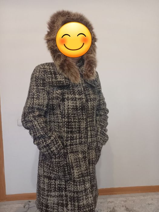 Шуба,  пальто екеуі бірге