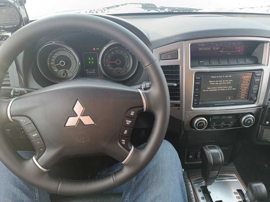 Продам Mitsubishi Pajero