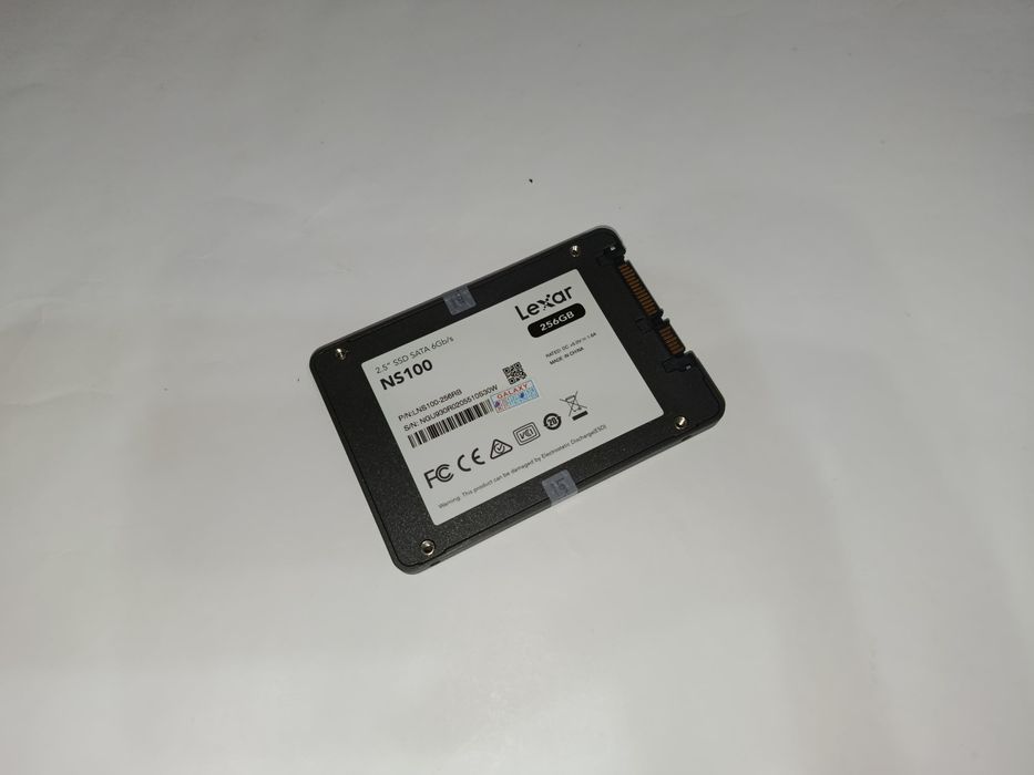 Lexar sata ssd 256gb noutbookga