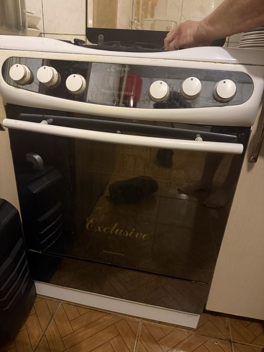 Газовая плита продается