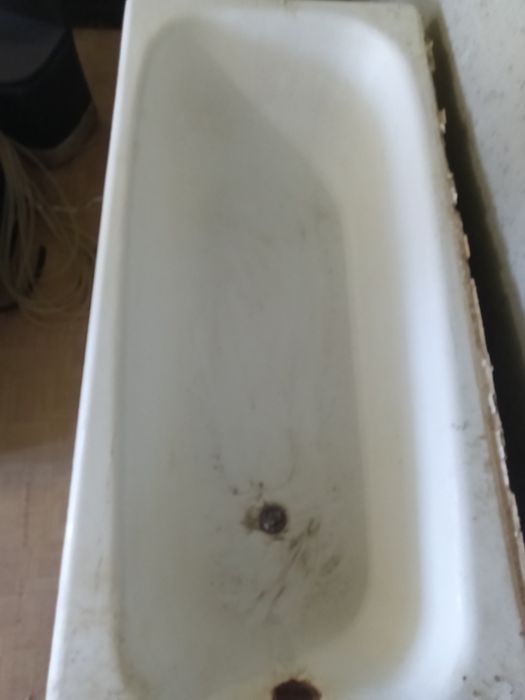 Продам ваннаю б/у