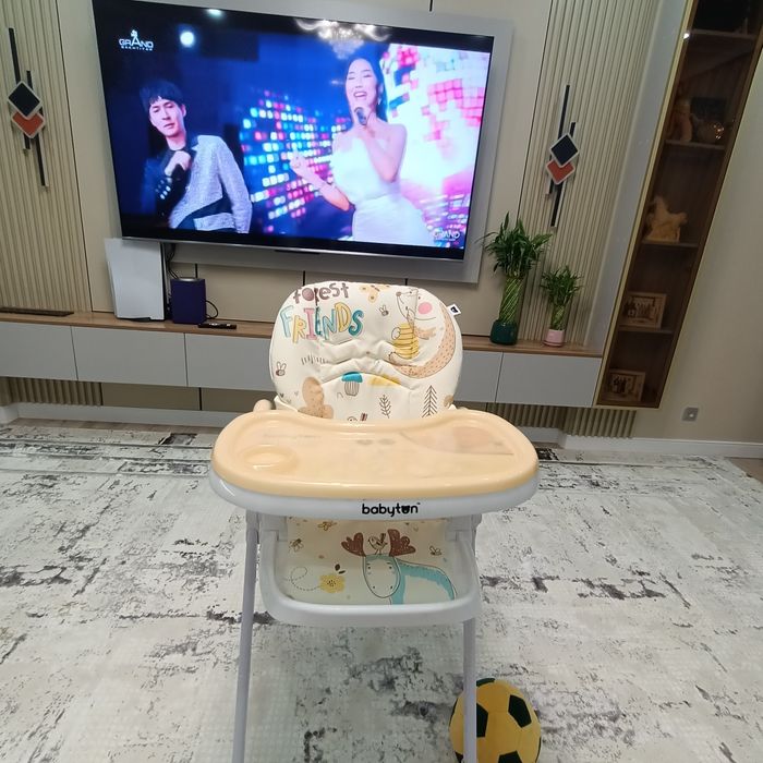 Детская кресло для питания