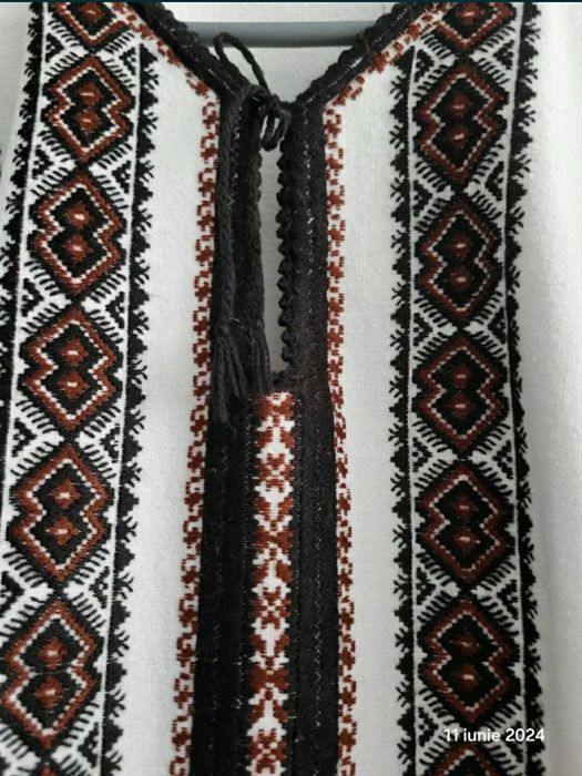 Ie autentica traditionala