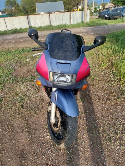 Мотоцикл Хонда CBR 600