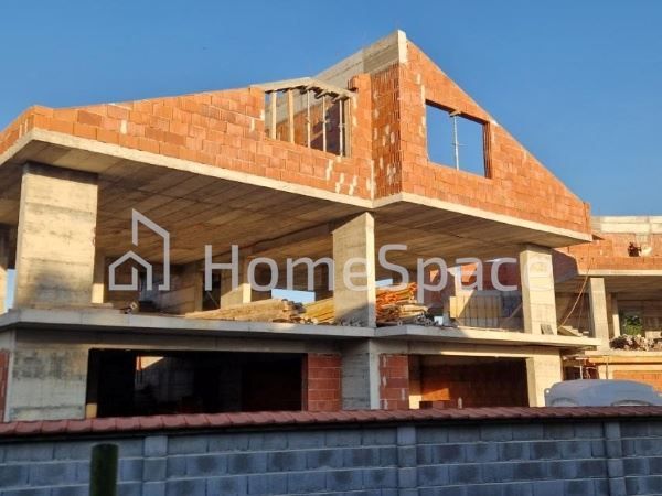 Продава се Къща в с. Мусачево, Област София-област - 251 кв.м за 654 €/кв.м - Снимка #1