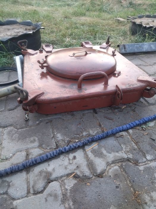 Люк для канализаций и тд продам