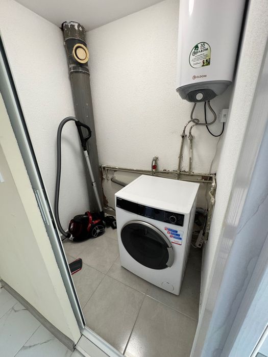 Дава се под наем Тристаен апартамент в Свиленград - 81 кв.м за 112200 € - Снимка #13