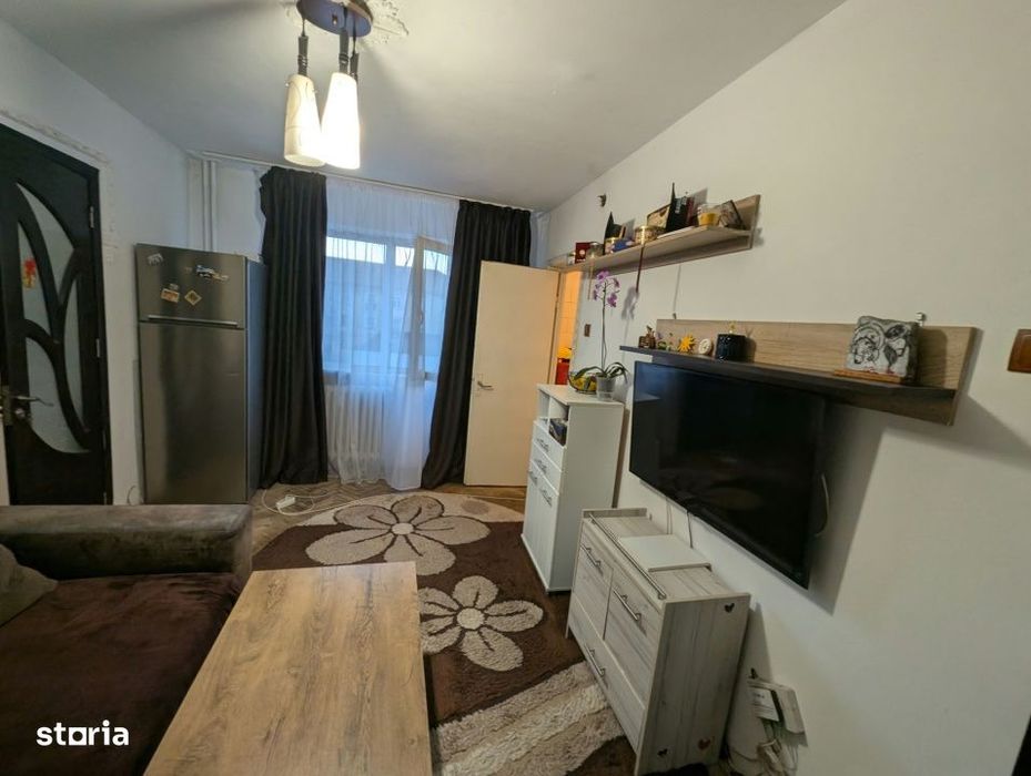 Apartament 2 camere, 31 mp, zona Valea Rosie