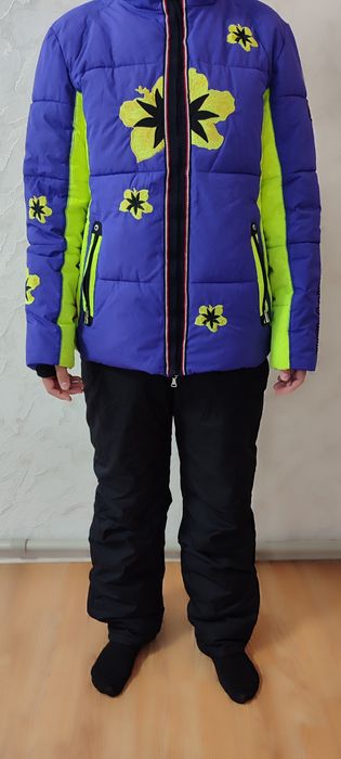 Продам лыжный костьюм ,б/у