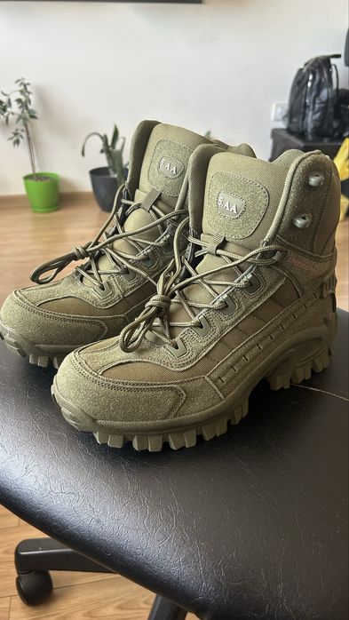 Зимни обувки тип  Кубинки 43