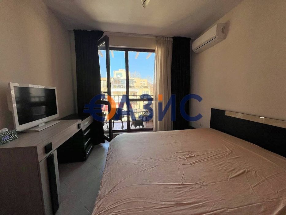 Продава се Тристаен апартамент в к.к. Слънчев бряг - 70 кв.м за 1643 €/кв.м - Снимка #7