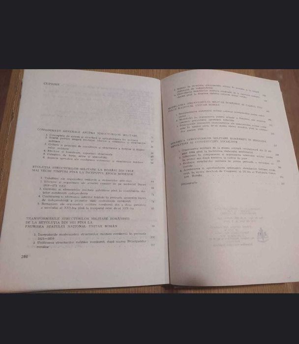 Evoluția structurilor ostășești la români -C. Olteanu (autograf autor)