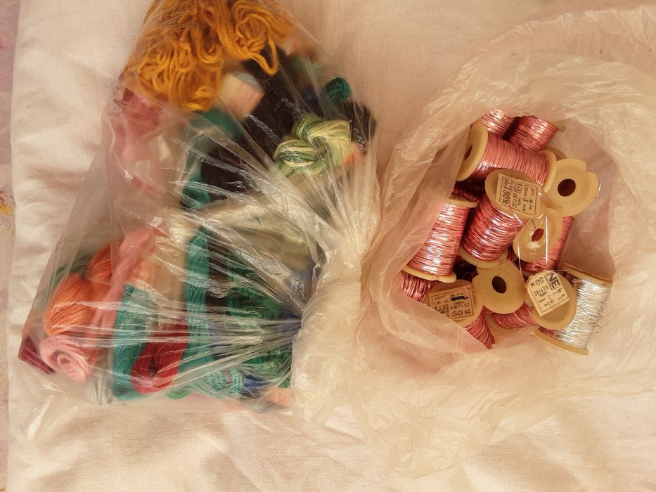 Нитки люрекс, мулине