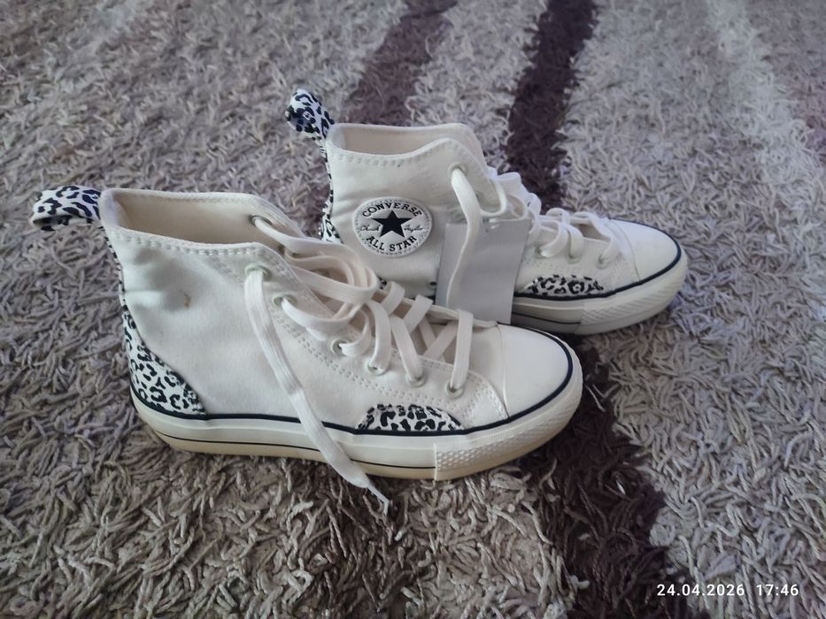 Продам кеды converse 3 пары