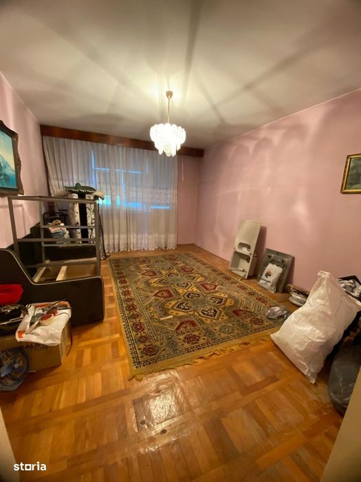 2 decomandate ETAJUL 2, cu centrala, balcon mare, izolat, Miron Costin