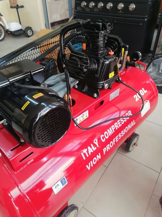 Компресор за въздух НОВ 200 литра 230V/50Hz