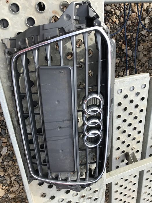 Решетка,грил за Ауди А3,8V,2014-