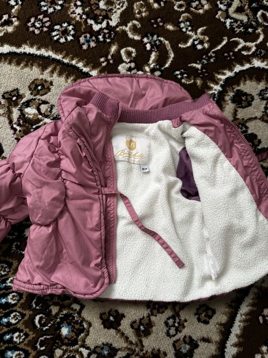 Курточка на девочку