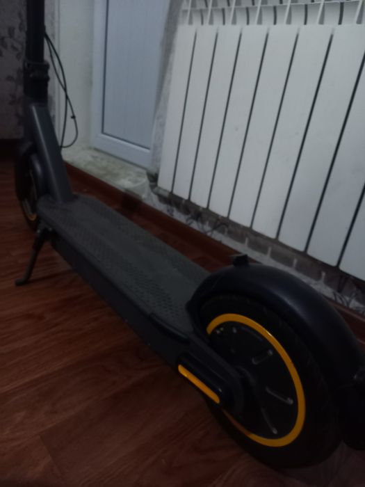 Электронный самакат