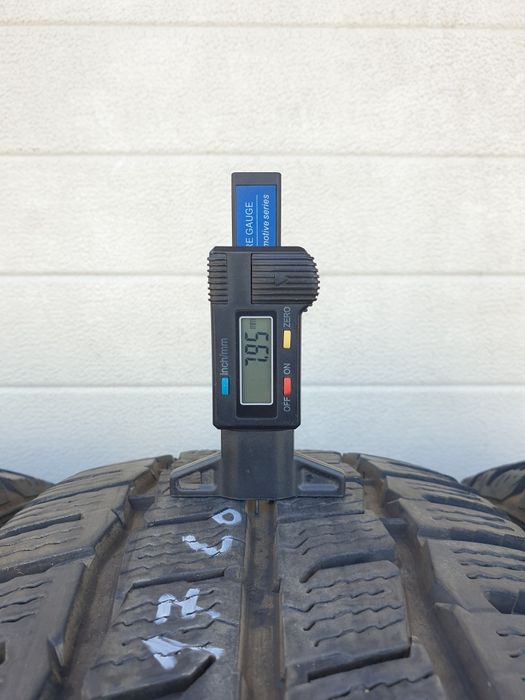 Зимни гуми за Бус 4 броя KUMHO Portran CW51 215 60 R17С дот 2720