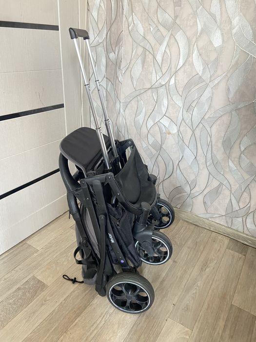 Прогулочная коляска MSTAR MAX 301