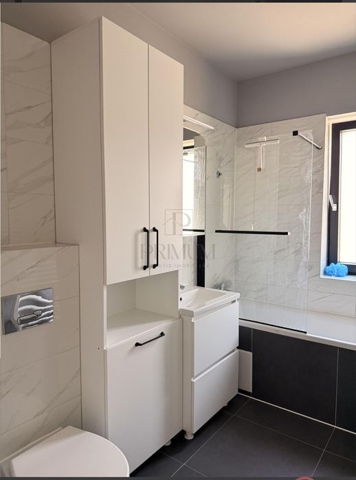 Închiriez apartament cu 2 camere decomandat. Disponibil imediat! Mai multe detalii in privat!