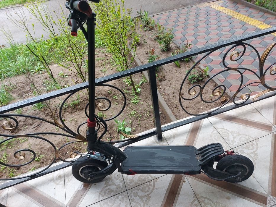 KUGOO KIRIN G1 PRO
Масса - 35
Емк