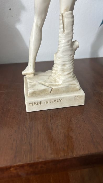 Продам статуэтку Давид