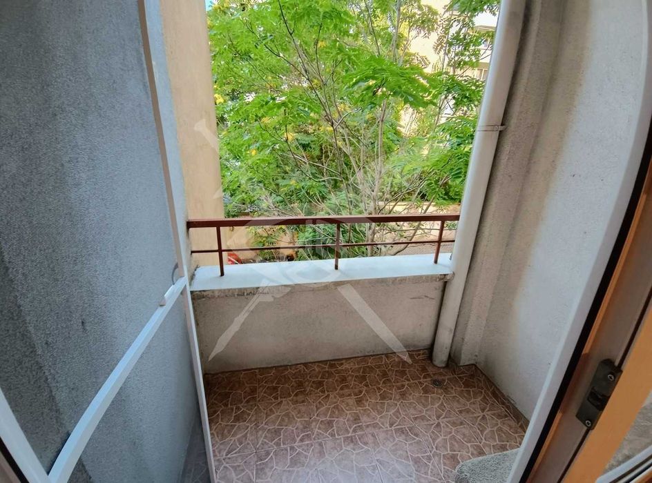 Дава се под наем Тристаен апартамент в София, Зона Б-18 - 100 кв.м за 698.19 € - Снимка #12