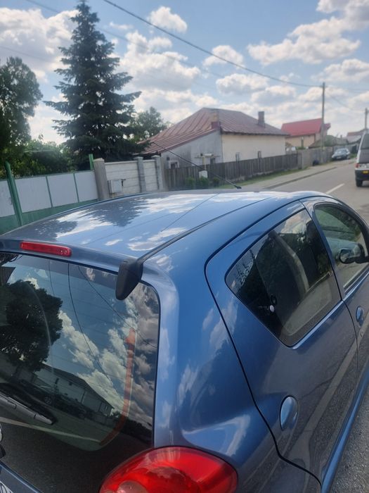 Proprietar vând urgent Toyota Aygo 998 cc