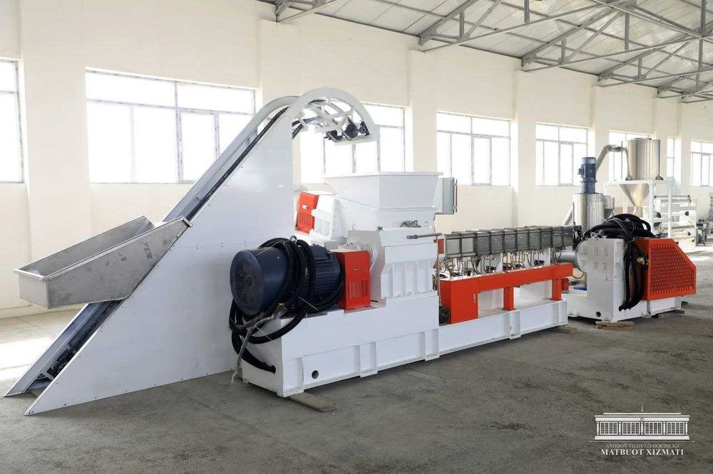 Охактошдан когоз ишлаб чикариш уканисини сотаман